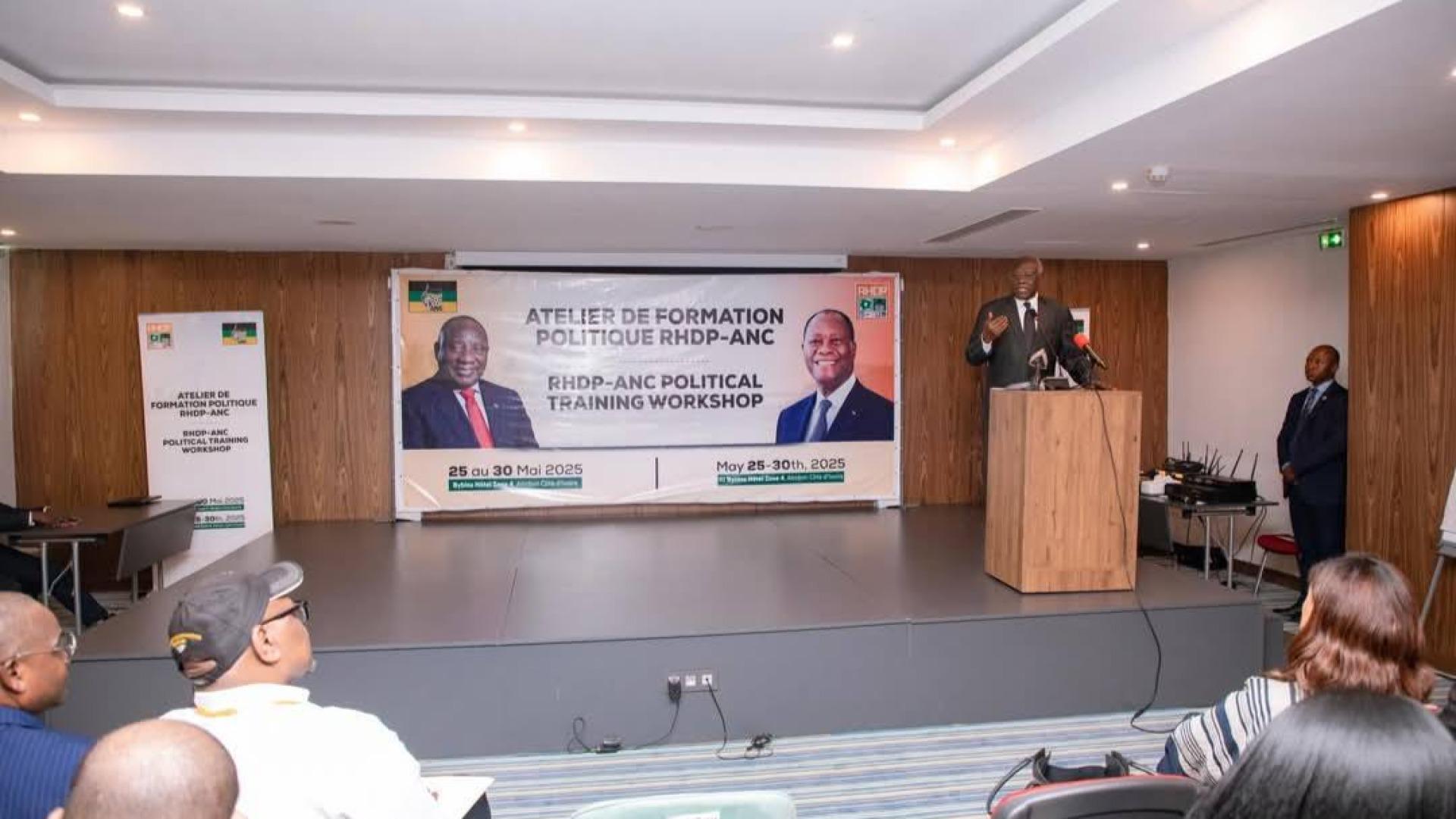 SÉMINAIRE DE FORMATION POLITIQUE RHDP - ANC